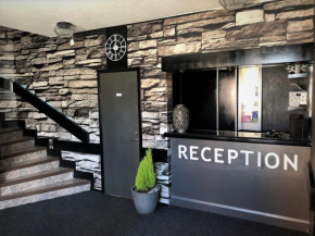 Отель Dentas Hotell Raivi  Hoting